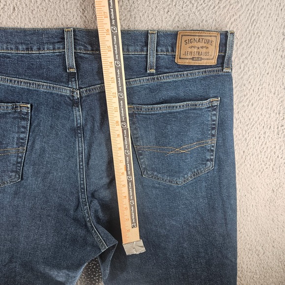 Levi Strauss Signature Gold Jeans Mens 42 x 31 Zip Fly Denim Athletic Straight‎ - Picture 9 of 15